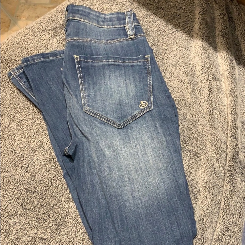 BLUE JEANS
